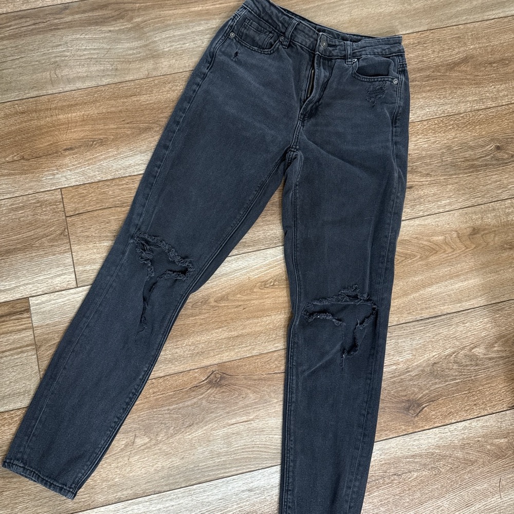 American Eagle mom jeans